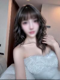 ���i